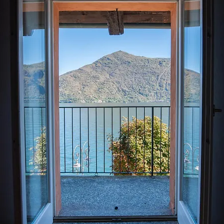 Casa La Finestra Sul - Welchome كانوبيو